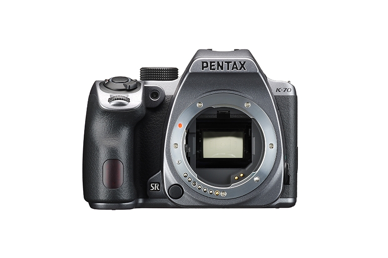 Зеркальный фотоаппарат PENTAX K-70 body silky silver
