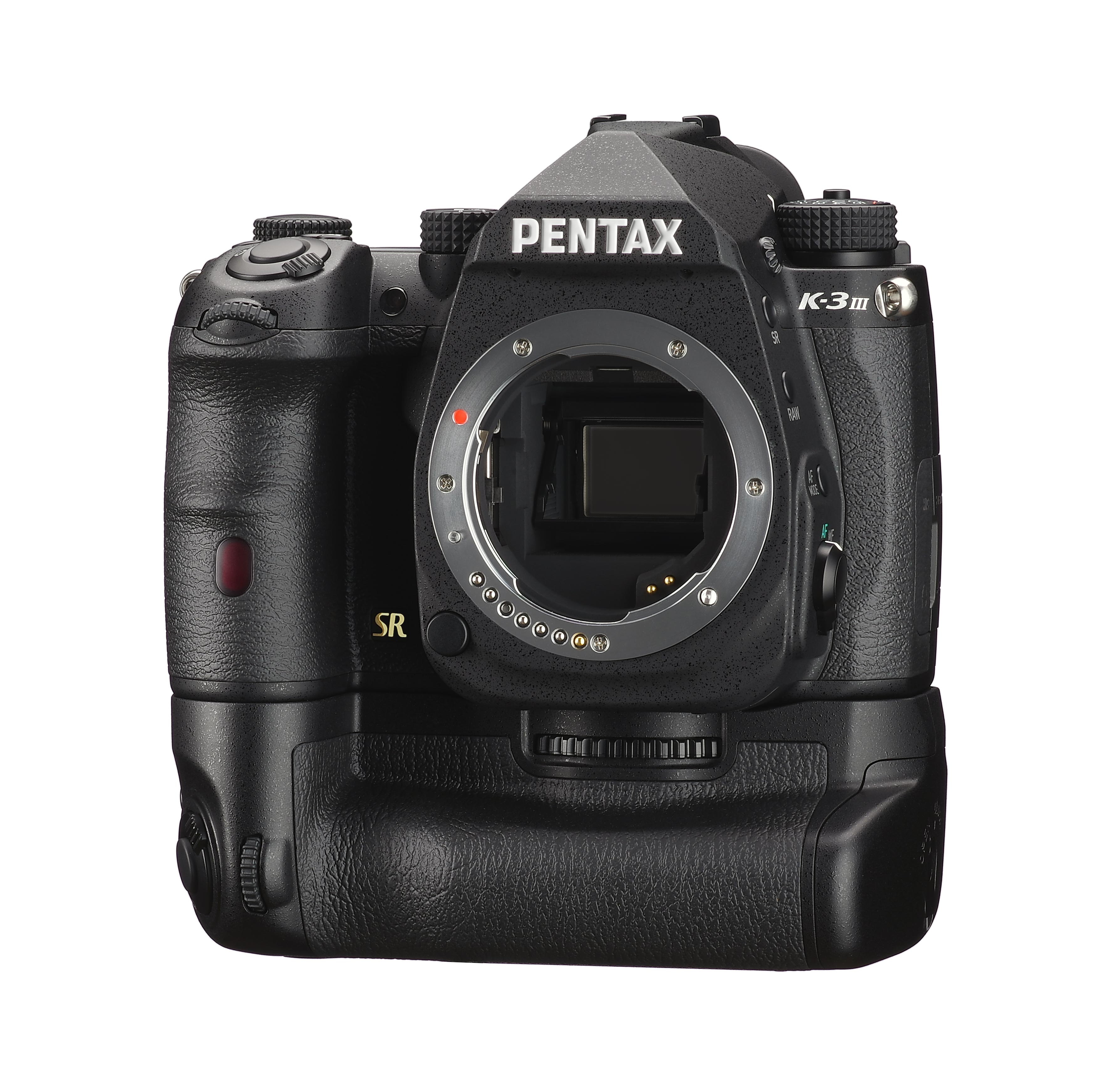 Зеркальная фотокамера PENTAX K-3 Mark III, черная, Power kit (боди+батарейная ручка+доп.аккумулятор)